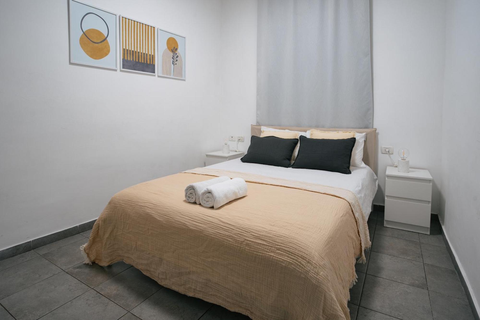 Appartamento Haim Arlosoroff With Shelter Tel Aviv